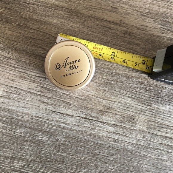 Amore Mio Cosmetics Shimmer Powder, Sh28, 2.5-Gram-NEW - Picture 3 of 3